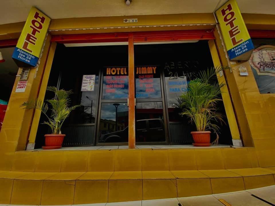 Hotel Jimmy Latacunga Ngoại thất bức ảnh