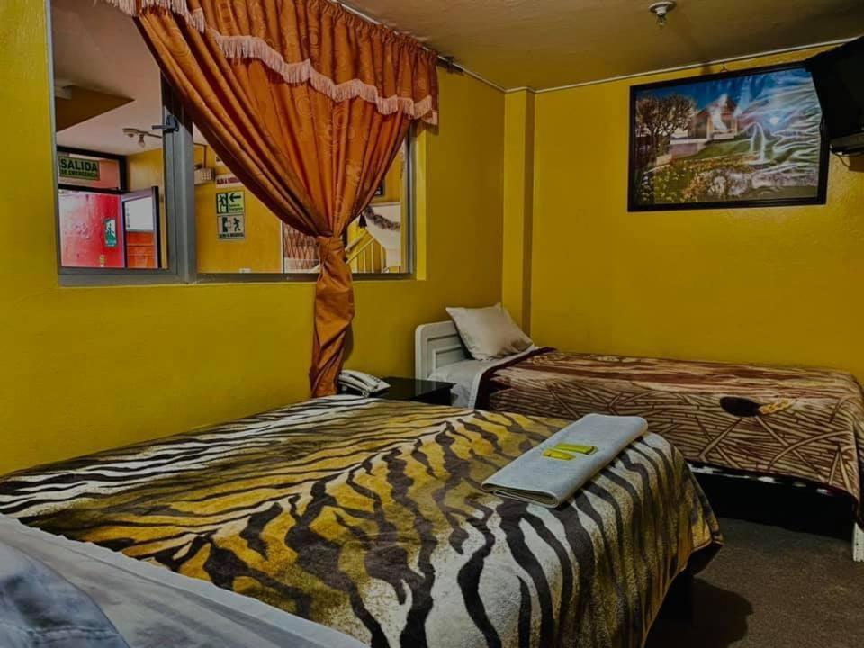 Hotel Jimmy Latacunga Ngoại thất bức ảnh